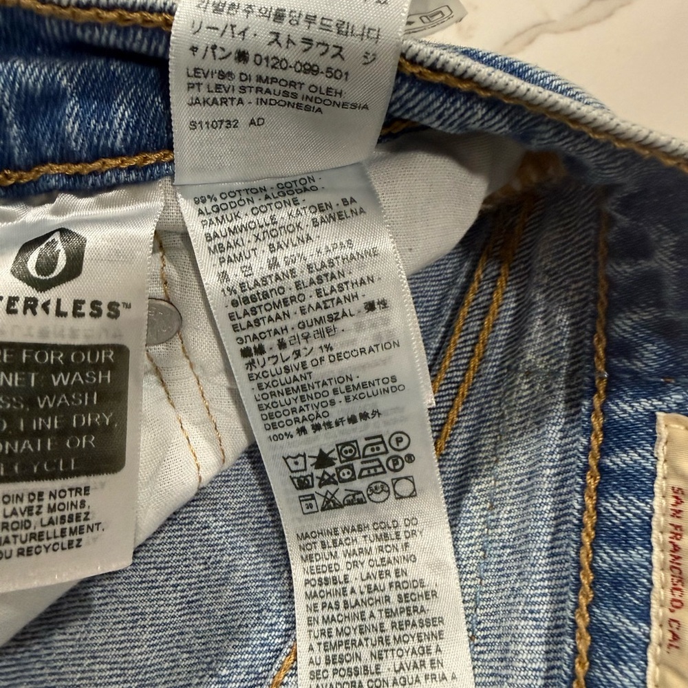 Levi’s premium 501 original fit jeans - Picture 6 of 11